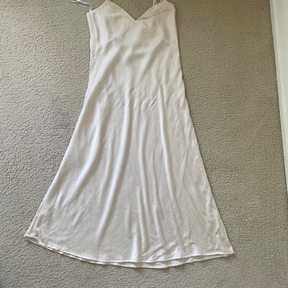 Long Satin Dress - Champagne Sz S - Picture 10 of 15
